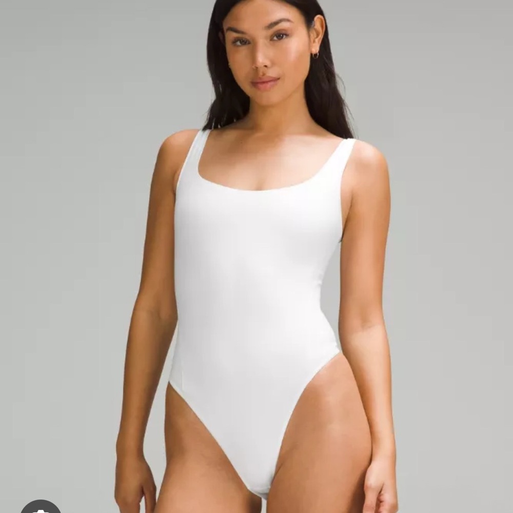 Lululemon Wundermost Square-Neck Bodysuit-  Nulu - NWT - size small